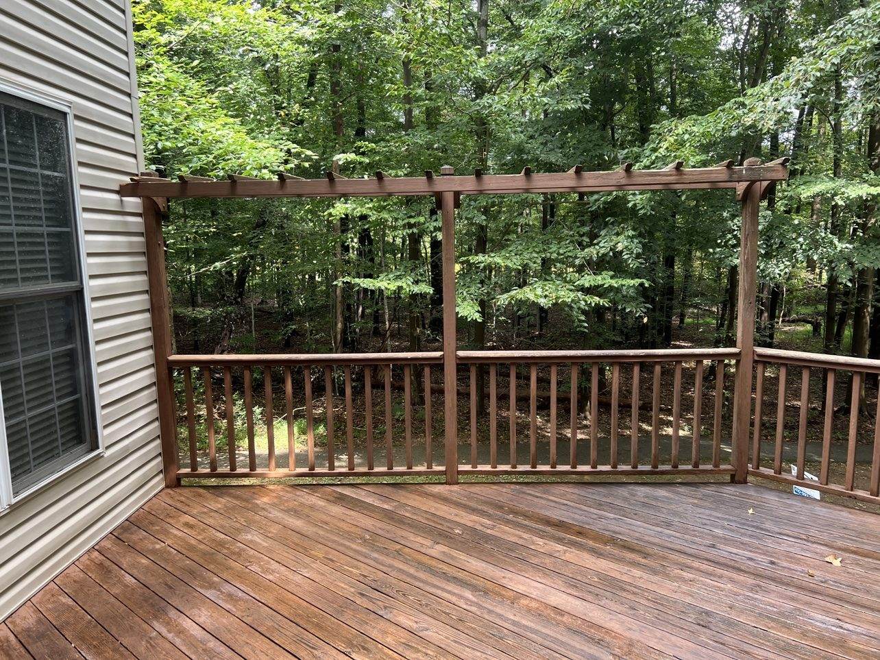 How Much Does Deck Restoration Cost in Maryland?