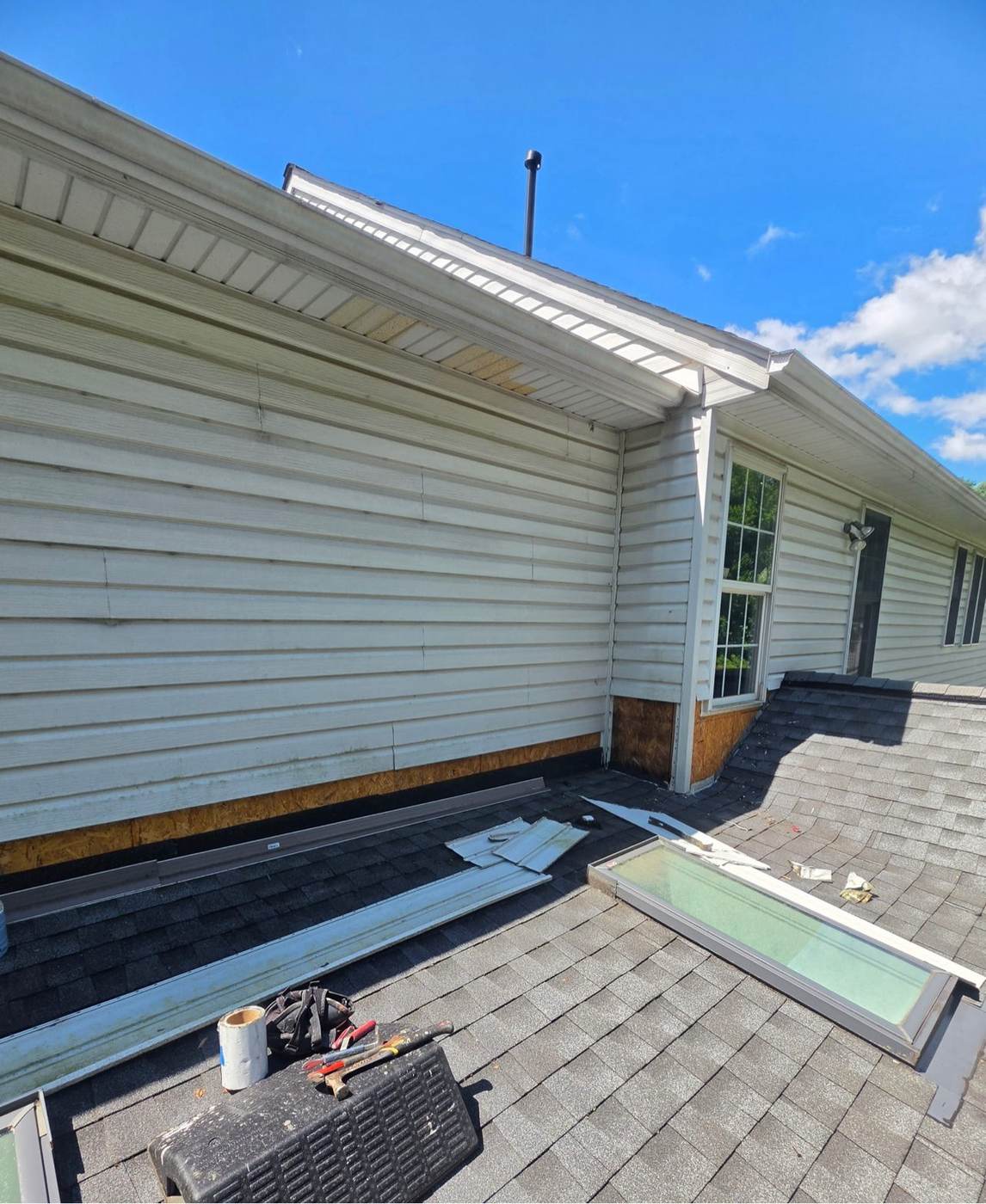 Roof Repair vs. Roof Replacement: How to Tell What You Actually Need